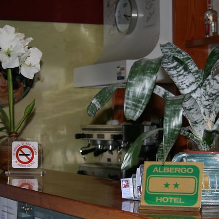 Hotel Maria Luisago المظهر الخارجي الصورة